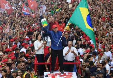Lula é reeleito pela 4ª vez presidente do Brasil em virada histórica